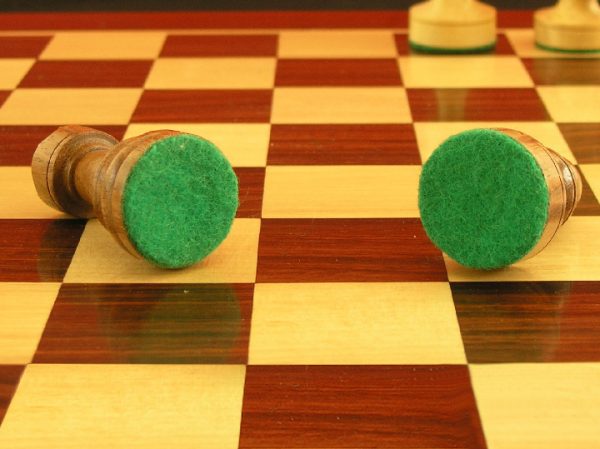 Weighted Russian Classic 3.5 inch King Chess Set - Image 3