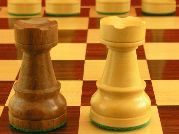 Weighted Russian Classic 3.5 inch King Chess Set - Image 7