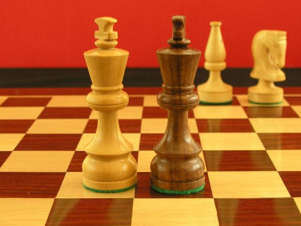 Weighted Russian Classic 3.5 inch King Chess Set - Image 11