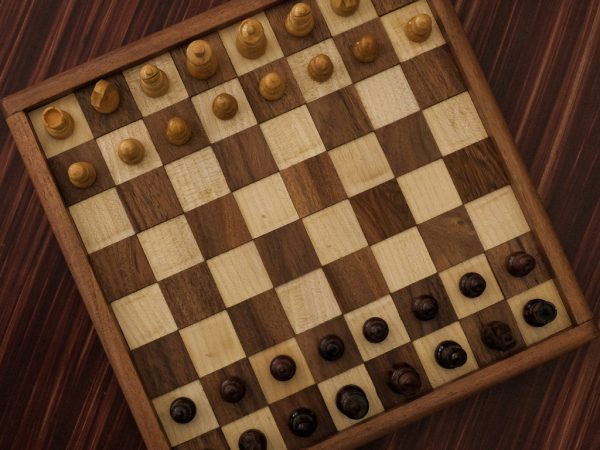 10 inch Chess Set for the Blind - Magnetic - Image 7