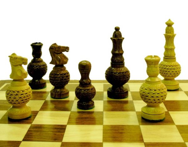 Mughal Aftab Fretwork Chess Pieces - Image 6