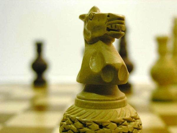 Mughal Aftab Fretwork Chess Pieces - Image 9