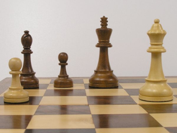 Tournament Staunton 4 inch King Chess Set