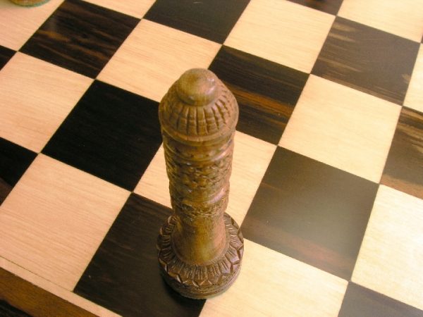 Millenium Fret Tower Chess Pieces - Image 7