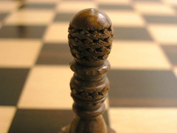 Millenium Fret Tower Chess Pieces - Image 9