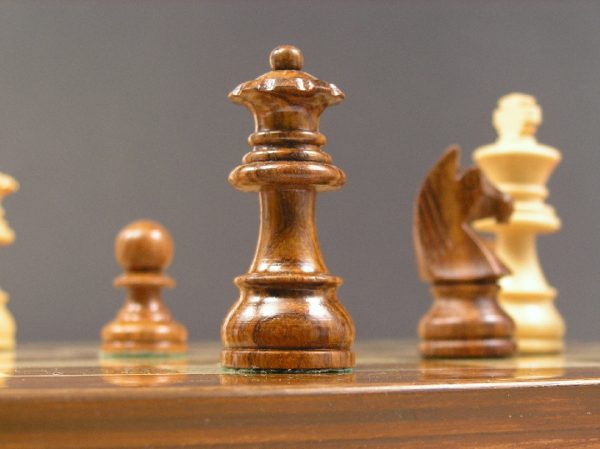 Beautiful 10 inch X 10 inch Chess Pieces with Board Chess Set - Image 9