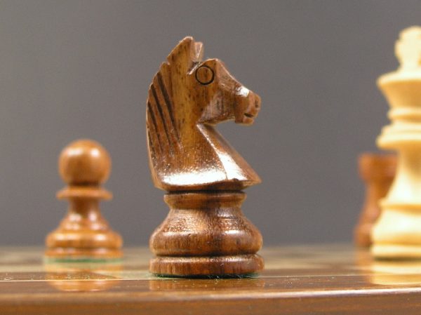 Beautiful 10 inch X 10 inch Chess Pieces with Board Chess Set - Image 10