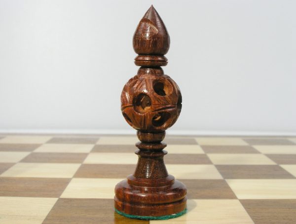 Concentric ball bud rosewood King 3.5 inch Chess Set - Image 3