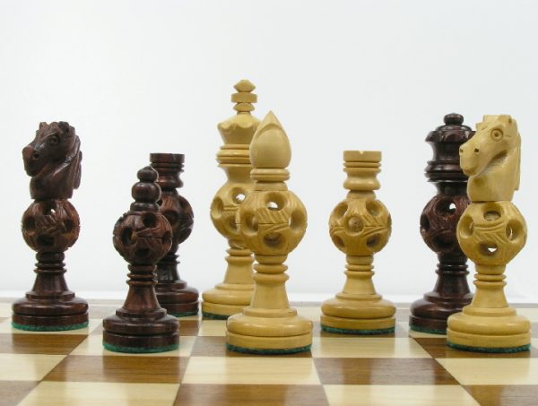 Concentric ball bud rosewood King 3.5 inch Chess Set - Image 5