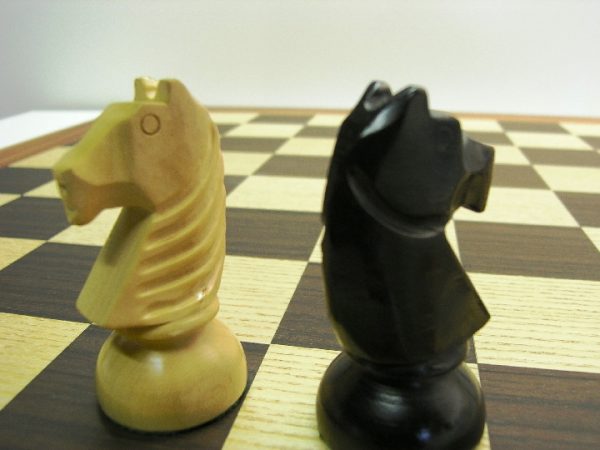 Staunton Wein Design Chess Pieces - Image 3