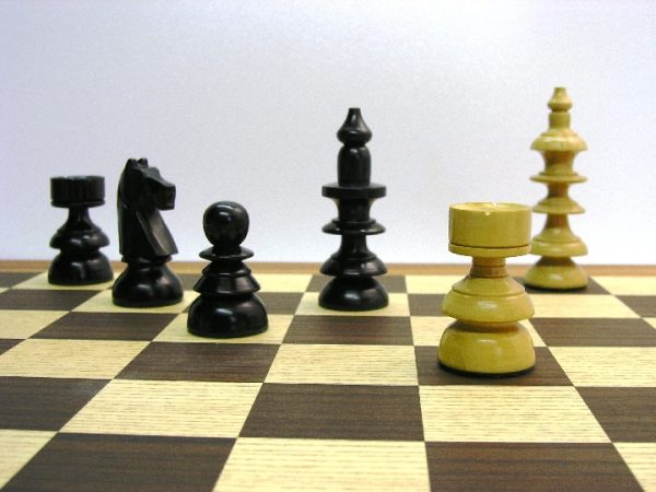 Staunton Wein Design Chess Pieces - Image 5