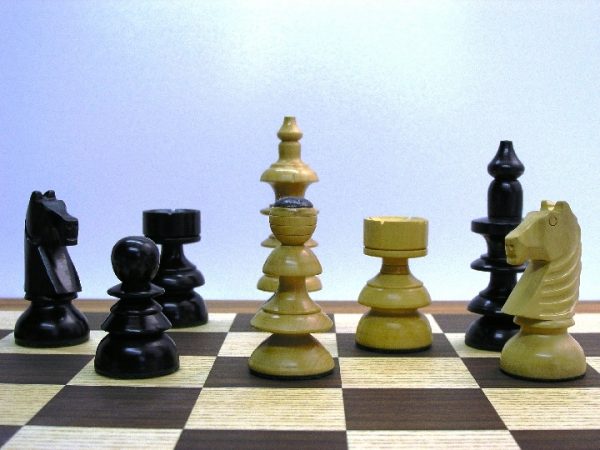 Staunton Wein Design Chess Pieces - Image 9