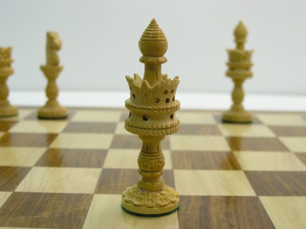 Lotus Carved in Bud Rosewood Chess Set - Image 4