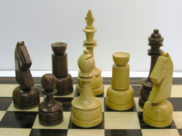 Large Staunton - 6 inch King Chess Pieces