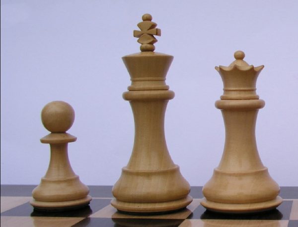 King Edward 3 inch King Triple Weight Budrose Staunton Chess Pieces - Image 8