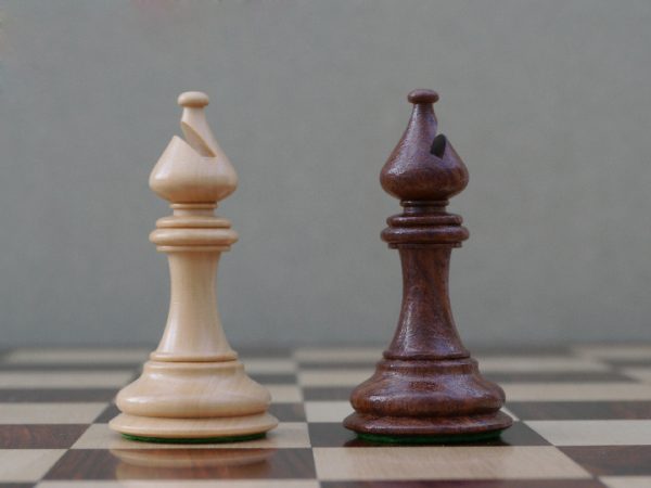 The Mayfield Triple Weighted Chess Pieces - Acacia - Image 9