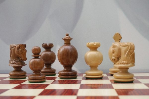 The Globe Chess Pieces - Image 6