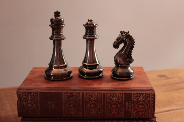 GIFT PACKAGE Heavy Copper and Pewter Effect Chess Set - BOARD Included - Image 6