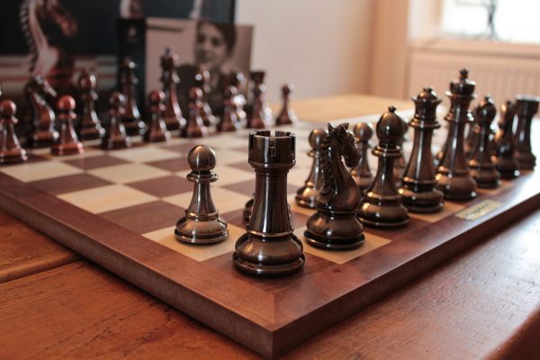 GIFT PACKAGE Heavy Copper and Pewter Effect Chess Set - BOARD Included - Image 11