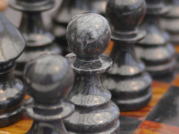 Red and Black Marble Chess Set with Marble Board - Image 5