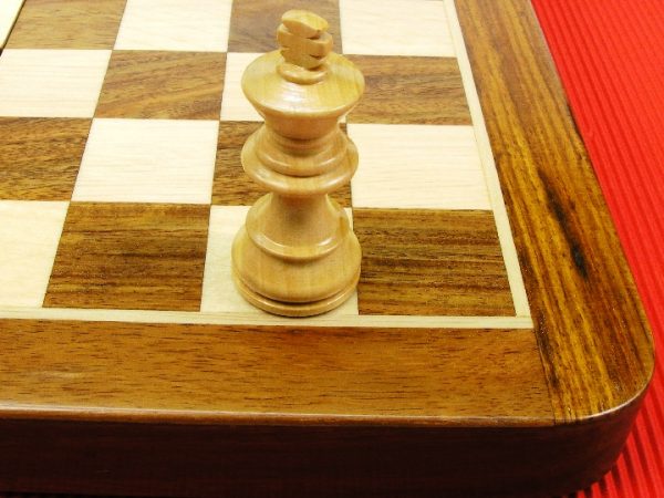Large Rosewood Magnetic 14 inch Chess Set - Image 4