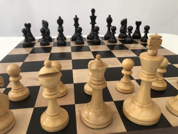 Monarch Staunton Ebonised Chess Pieces - Image 11