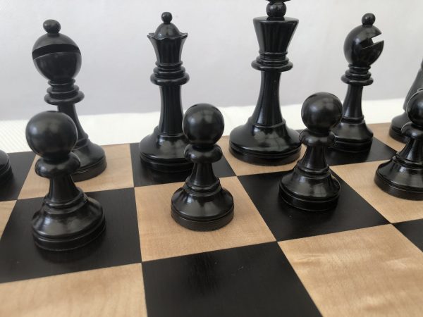 Monarch Staunton Ebonised Chess Pieces - Image 9