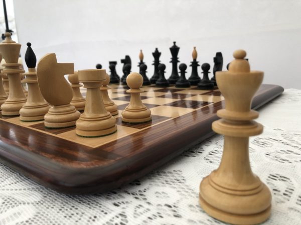 Hungarian Contrast Ebonised Chess Pieces - Image 3