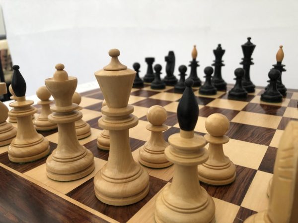 Hungarian Contrast Ebonised Chess Pieces - Image 4