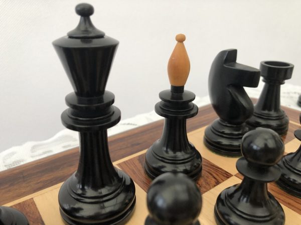 Hungarian Contrast Ebonised Chess Pieces - Image 7