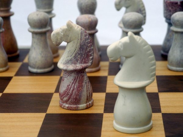 African Marble Staunton Chess Set - 5 inch King - Image 8