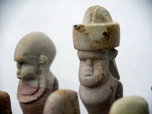Large African Marble Red and Cream Tribal Chess Set - Image 6