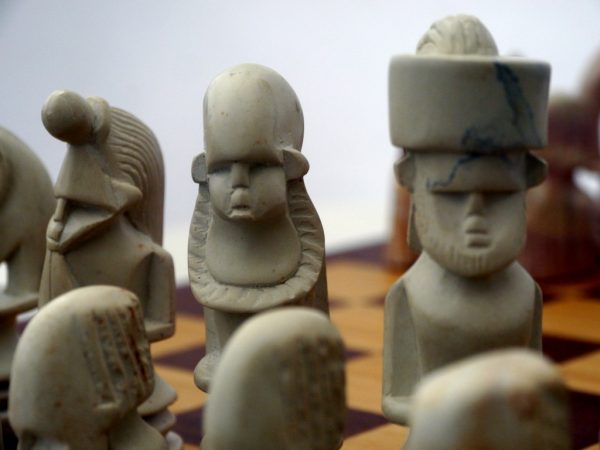 Large African Marble Red and Cream Tribal Chess Set - Image 8