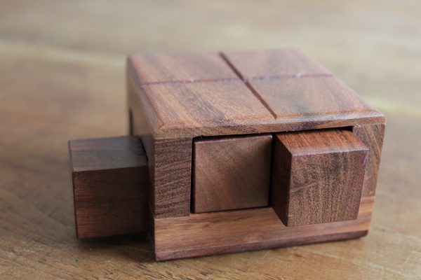 Wooden Puzzle - 3D Shuffle in Solid Sheesham - Image 2