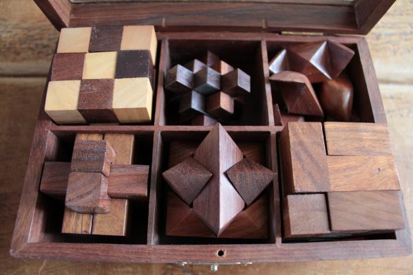 Wooden Puzzle 6 in 1 in Solid Sheesham - Image 5