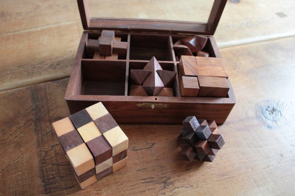 Wooden Puzzle 6 in 1 in Solid Sheesham - Image 9