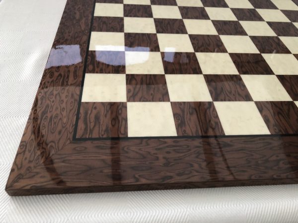 Walnut and Sycamore Gloss Chess Board with 2.2 inch Squares - Image 10
