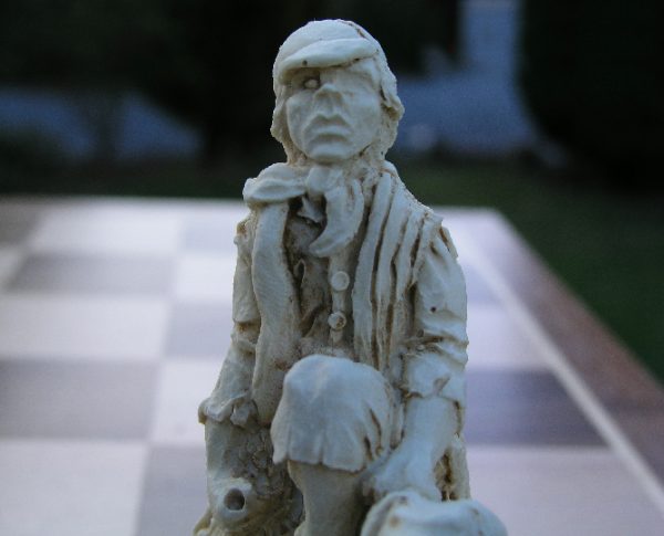 Berkeley Chess Ltd - Sherlock Holmes Chess Pieces - Brown - Image 5