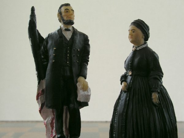 Mascott Chess - Hand Painted American Civil War Chess Set - Image 5