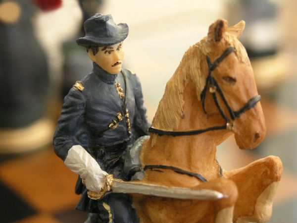 Mascott Chess - Hand Painted American Civil War Chess Set - Image 11
