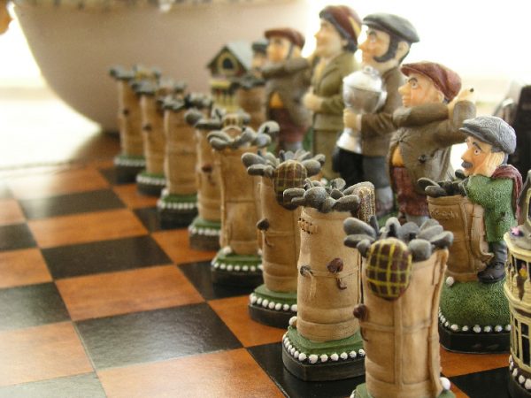 Mascott Chess - Golf Hand Painted Chess Set