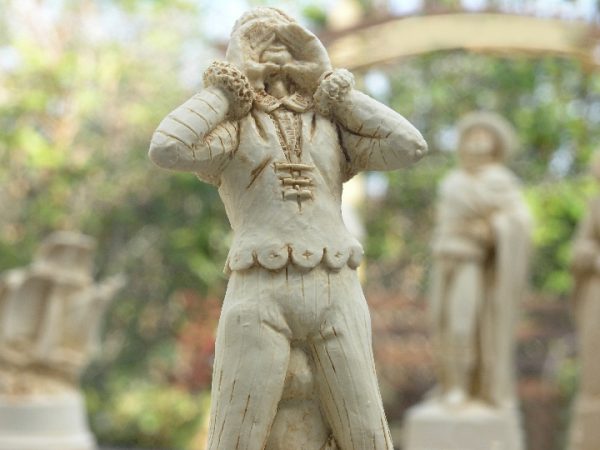 Mascott Chess - Christopher Columbus Chess Set - Image 2