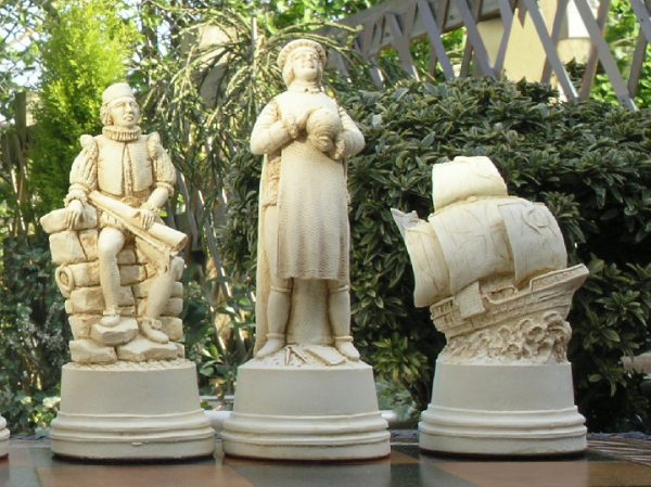 Mascott Chess - Christopher Columbus Chess Set - Image 6