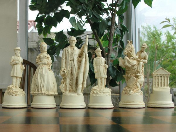 Mascott Chess - American Civil War Chess Set