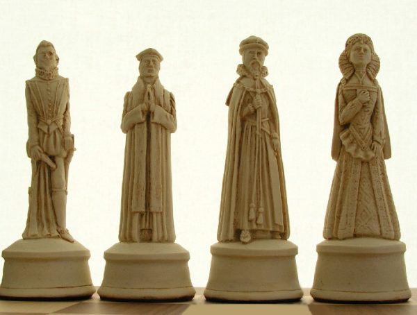 Elizabethan Chess Set - Image 8