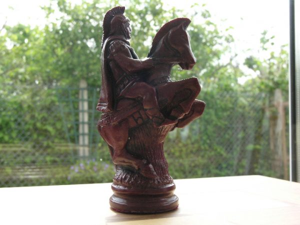 Berkeley Chess Ltd - Roman - Ivory and Brown - Image 4