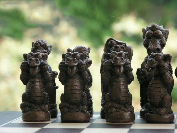 George and the Dragon Theme Chess Set - Image 8