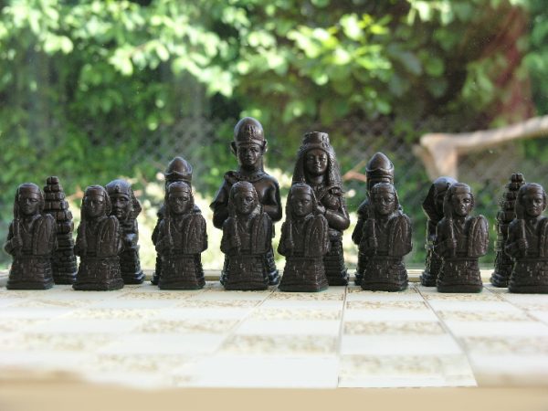 Egyptian Chess Set - Image 9