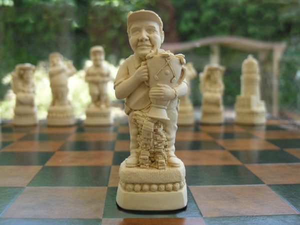 Golf Chess Set - Image 10