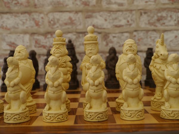 Large Lewis Carroll Chess Set - Image 8